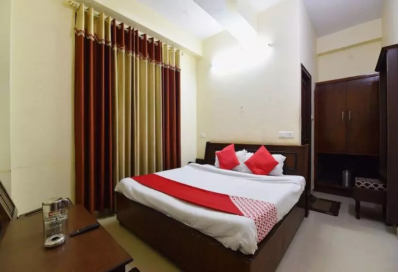 هتل Dhruv By Oyo Rooms