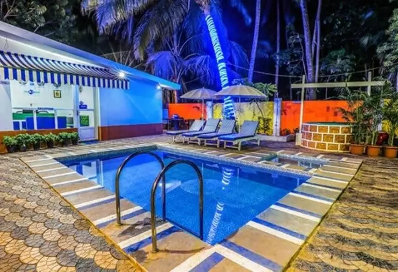 Fabhotel K7 Trends With Pool, Baga Beach
