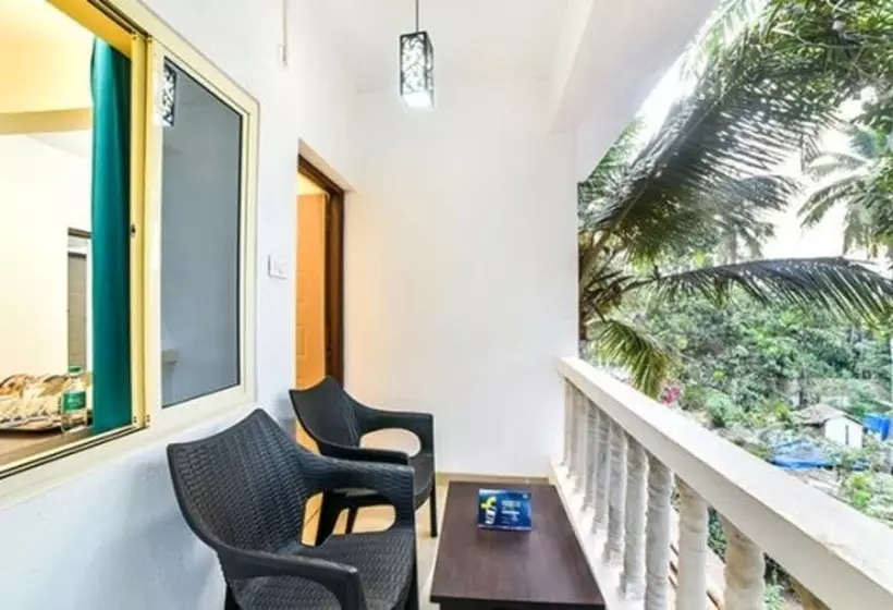 Fabhotel K7 Trends With Pool, Baga Beach