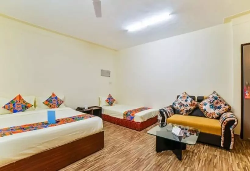 Fabhotel K7 Trends With Pool, Baga Beach