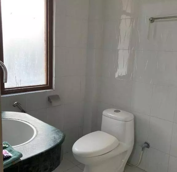 هتل Sauraha Guest House