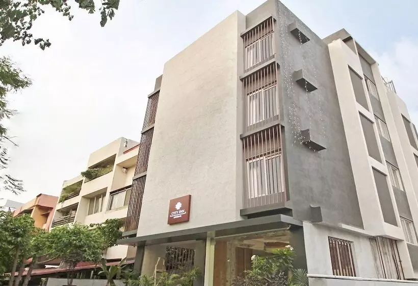Hotelli Treebo City Inn Satara