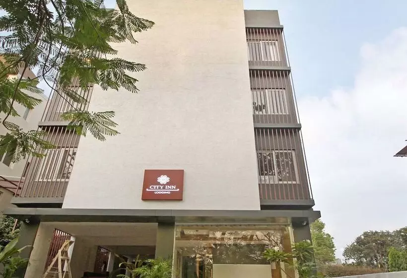 Hotelli Treebo City Inn Satara