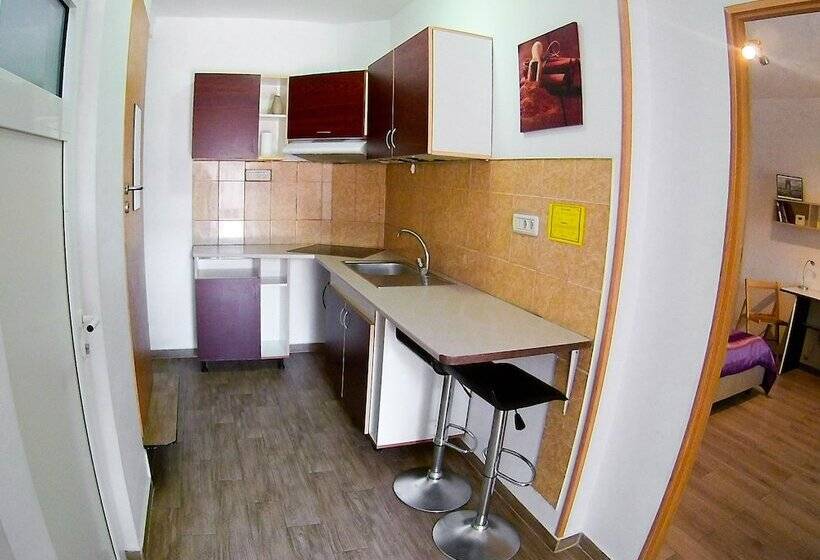 Nice & Cozy Apartments