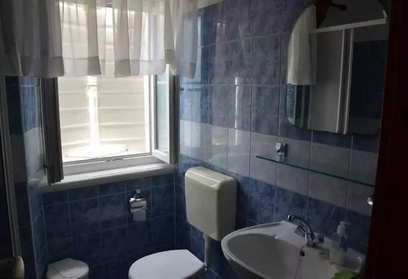 Majatalo Castel Nonna Franka