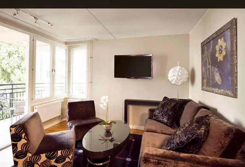 Clarion Collection Hotel Tapto