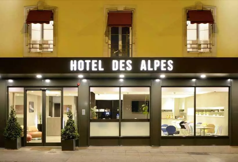 ホテル Des Alpes
