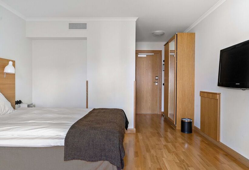 Landvetter Airport Hotel, Bw Premier Collection