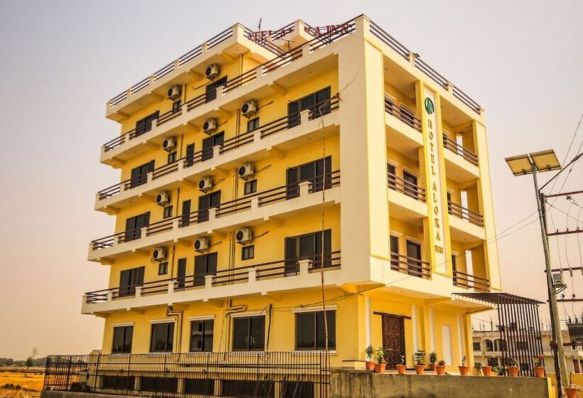 هتل Aloka Inn