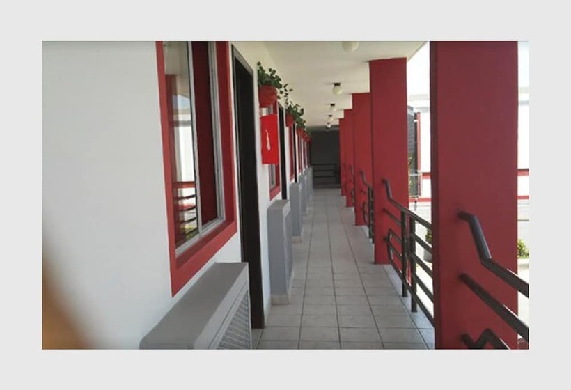 Szálloda Descanso Inn