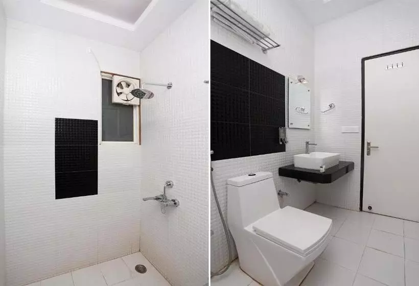 هتل Capital O 19810 Golden Bagh Resort