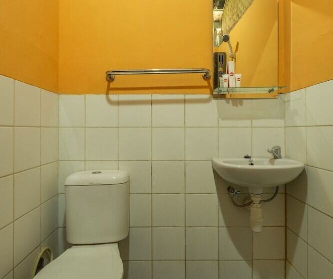 בית מלון כפרי Grand Yustik Selabintana By Oyo Rooms