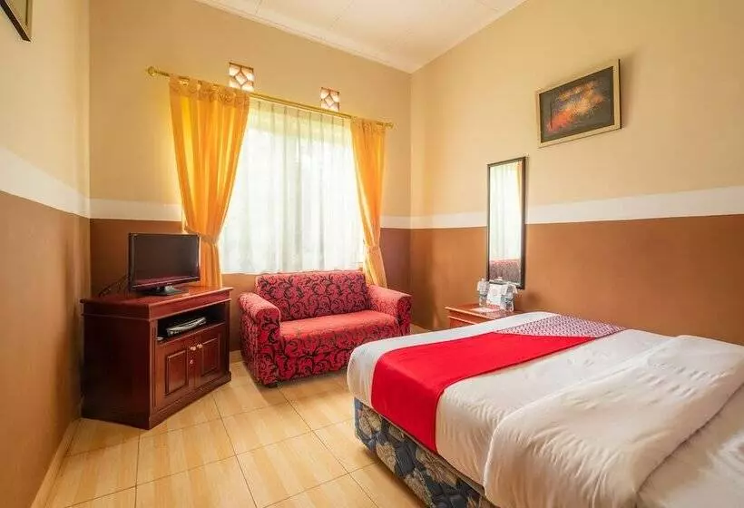 Hotelli Grand Yustik Selabintana By Oyo Rooms