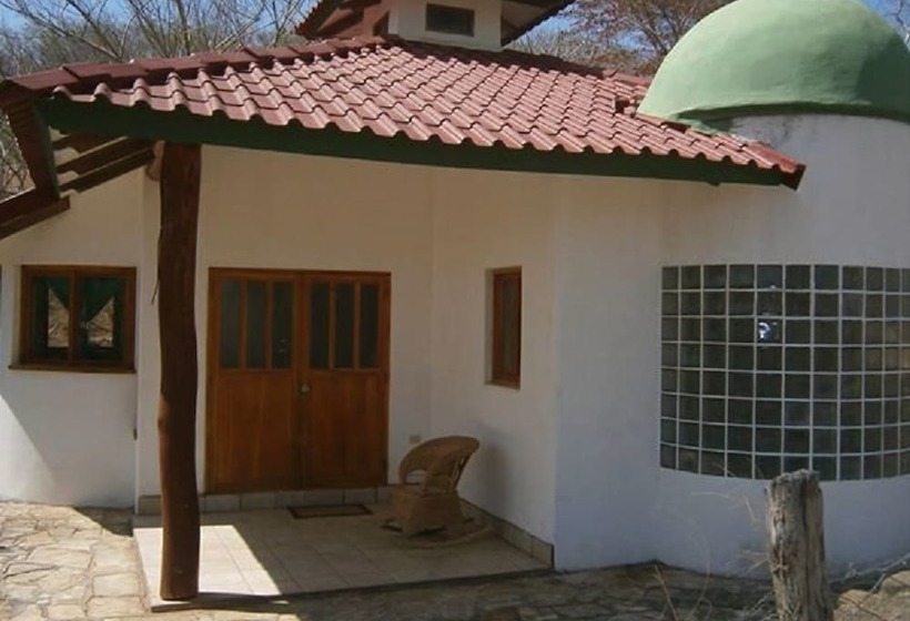 Отель Green Acres Guesthouse