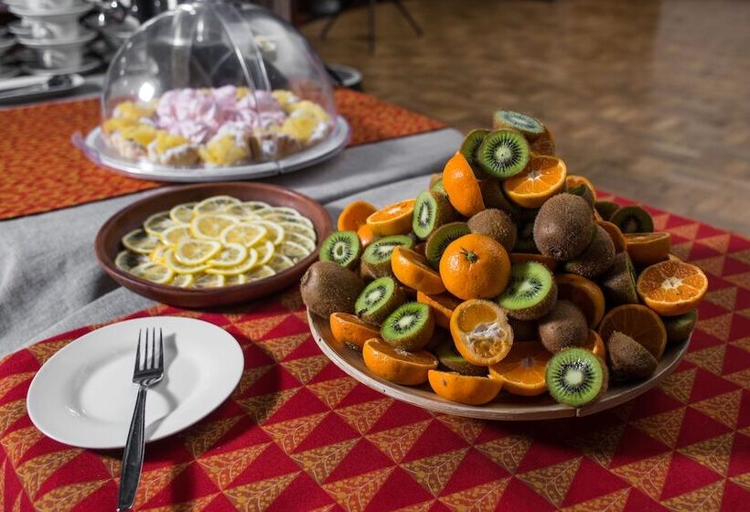 هتل Russky Dom Divny 43°39° Spa