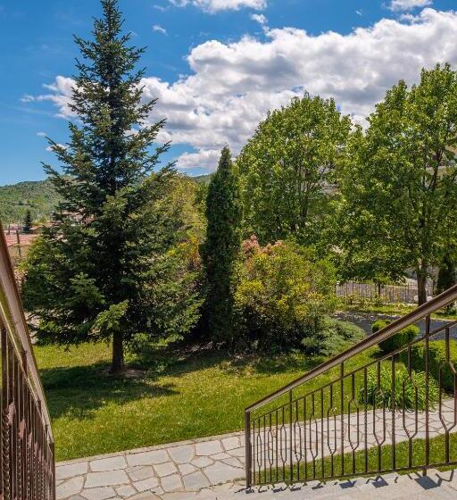 Pension (Hôtel basse catégorie) Guesthouse Anastasia