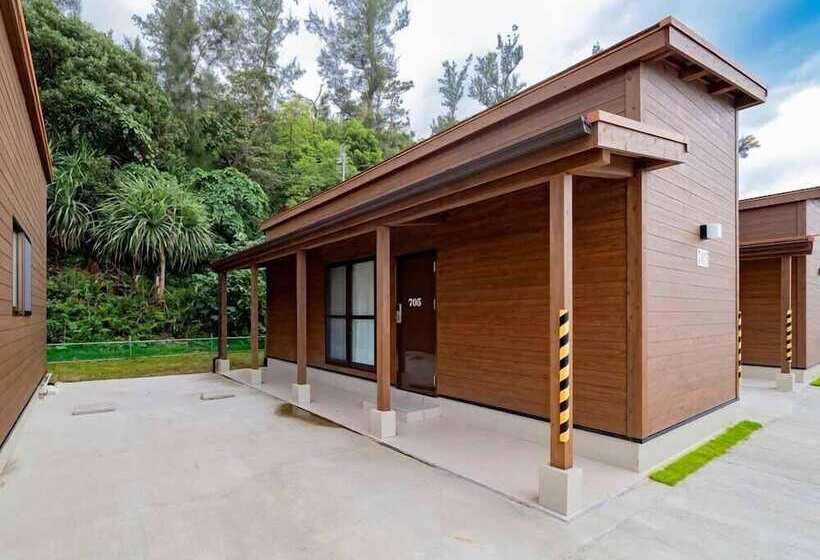 Beach Resort Hotel Kalakaua