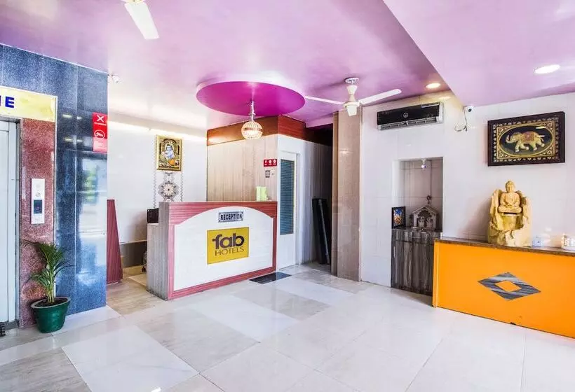 Fabhotel Trivana