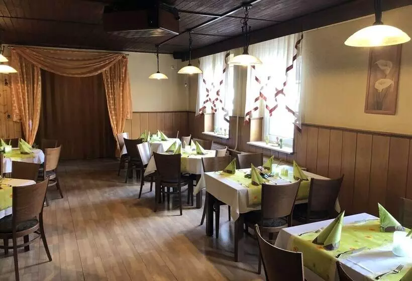 Hostelli Landgasthof Deinert