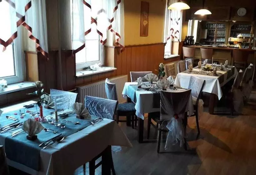 Hostelli Landgasthof Deinert