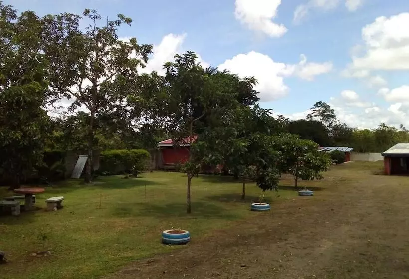 Hotelli Cabinas El Tropico