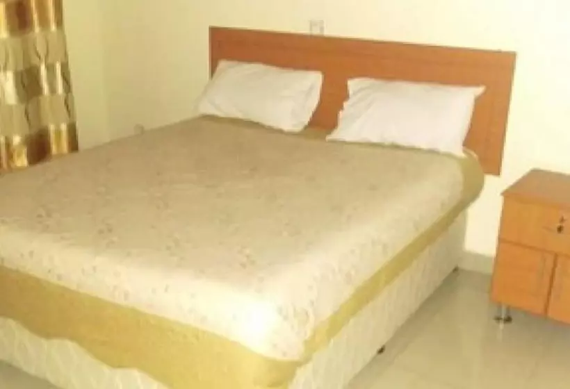 هتل Glory Guest House