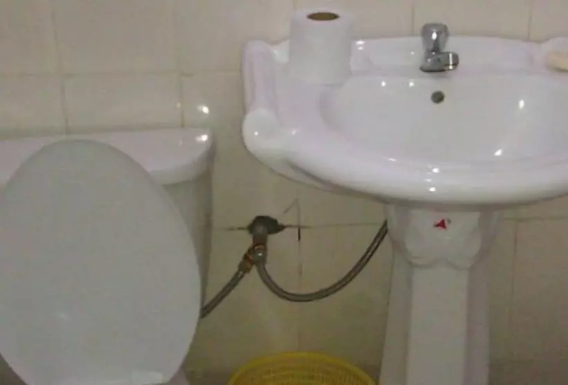 هتل Glory Guest House