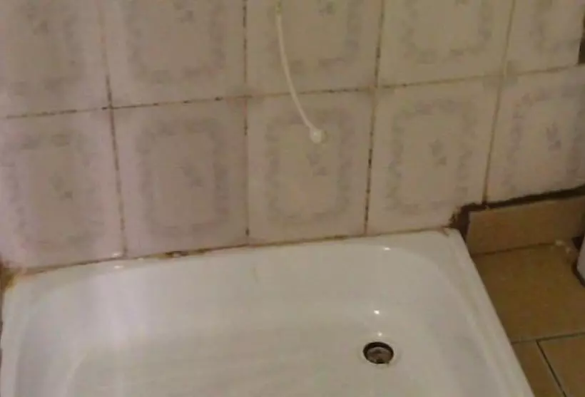 هتل Glory Guest House