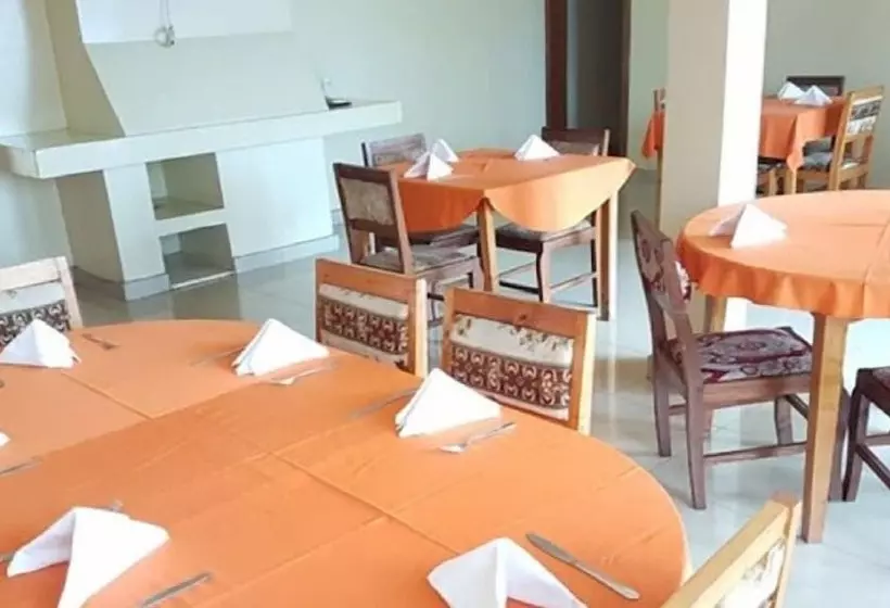 هتل Glory Guest House