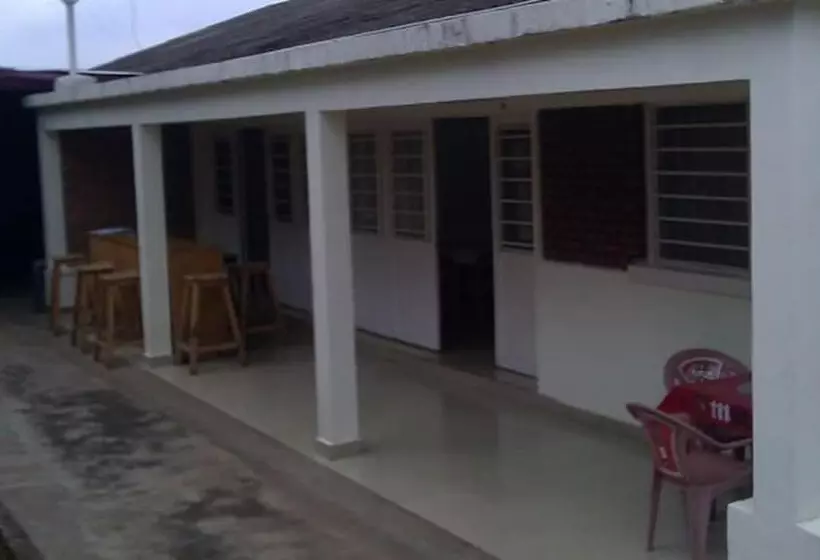 هتل Glory Guest House