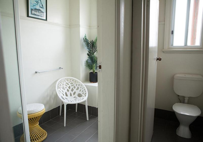 فندق Jack Duggans Irish Pub