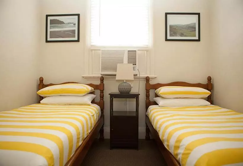 Hotelli Jack Duggans Irish Pub