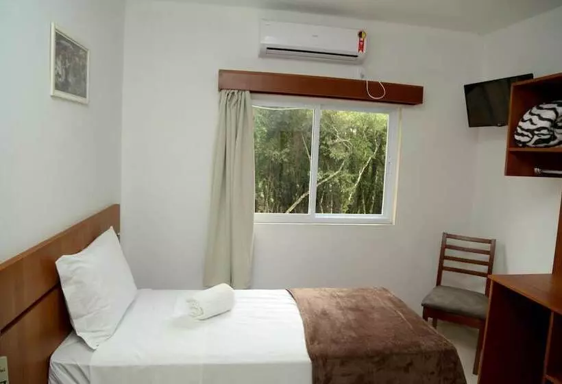 هتل Serra Canela