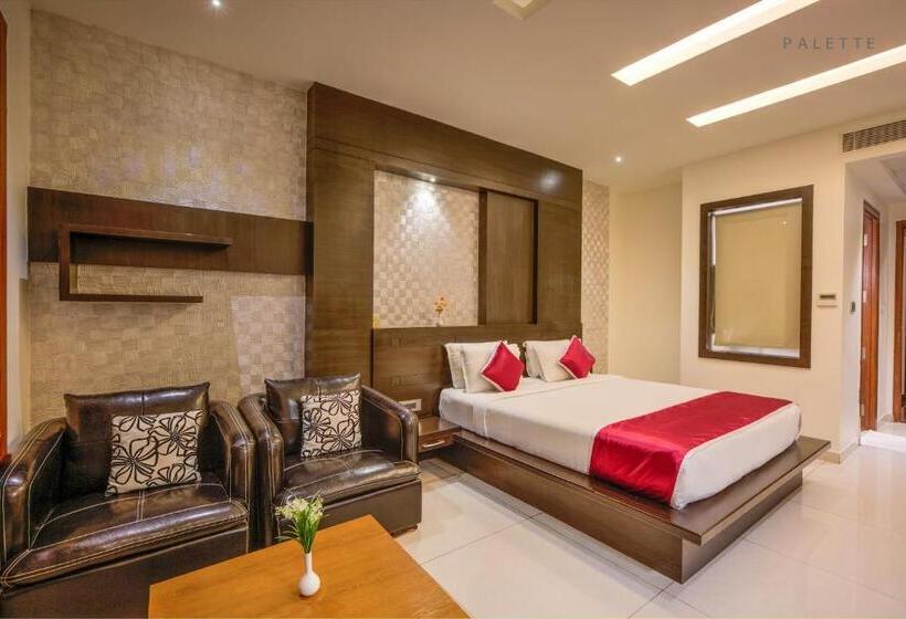 Hotel Pioneer Grand Palace