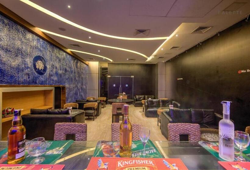 Hotel Pioneer Grand Palace