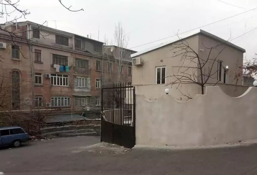 M&g Hostel And Tours