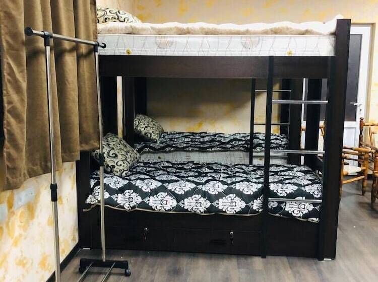 M&g Hostel And Tours