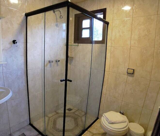 Hotel Chalés Leopoldo Em Monte Verde