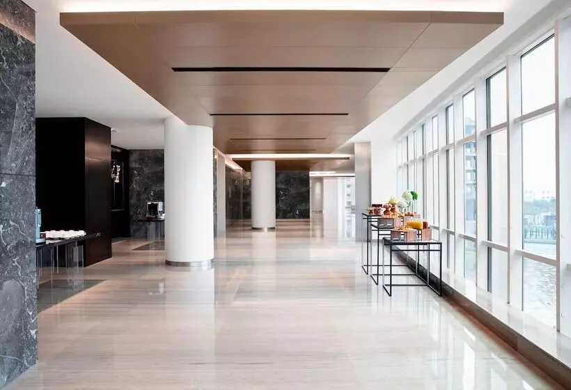 ホテル Courtyard By Marriott Shanghai Minhang