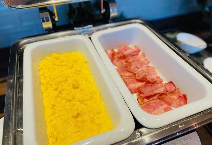 Daiwa Roynet Hotel Kyoto Terrace Hachijo Premier