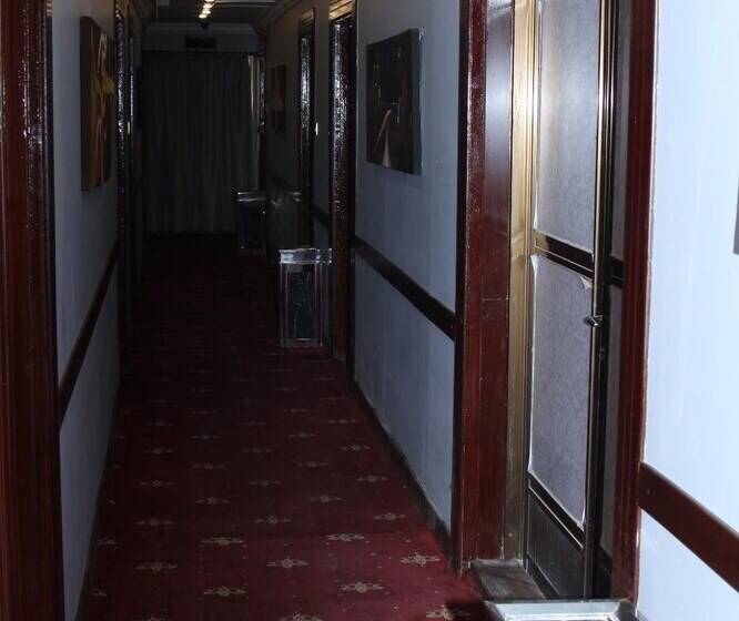 בית מלון כפרי Sky