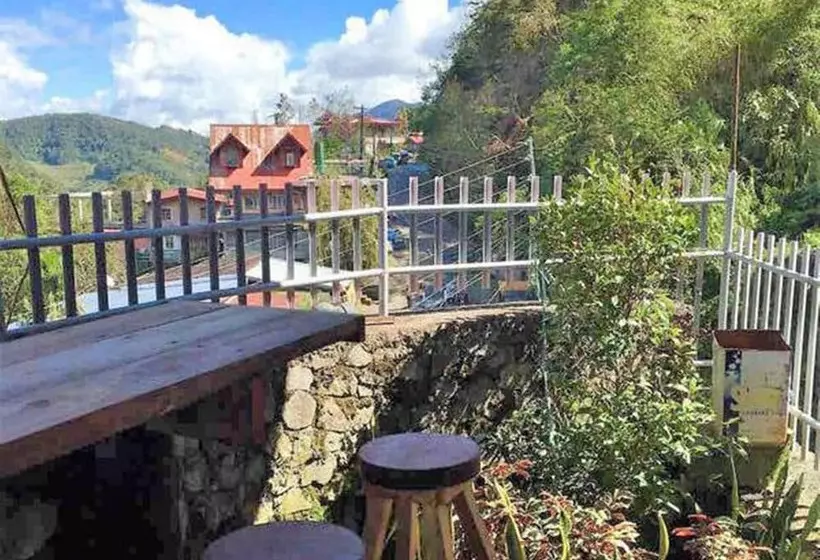 Banaue Pink Eco Hostel