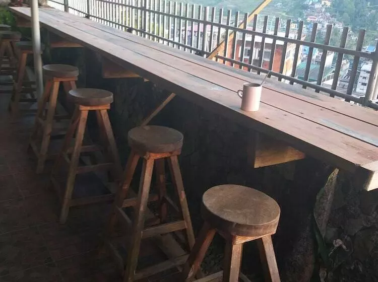 Banaue Pink Eco Hostel