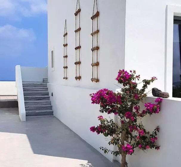 ホテル Hermoso Luxury Suites