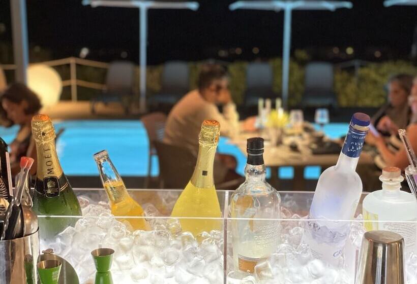 فندق Hermoso Luxury Suites