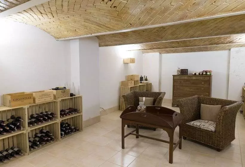 Hotelli The Palace At Osowa Sien