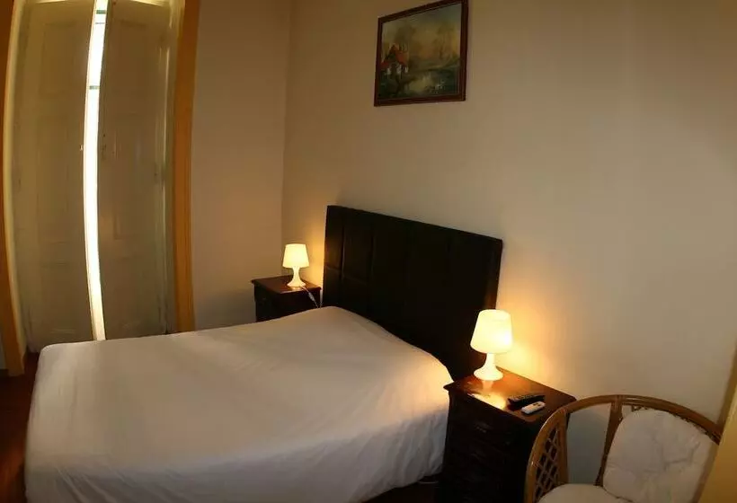 پانسیون Mana Guest House