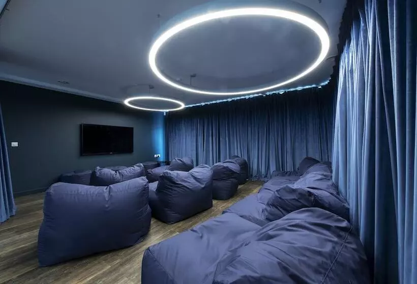 Yugo Explore   Amnis House