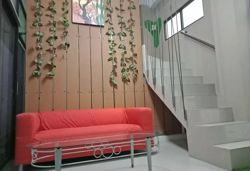 Bogor Cabin Inn   Hostel