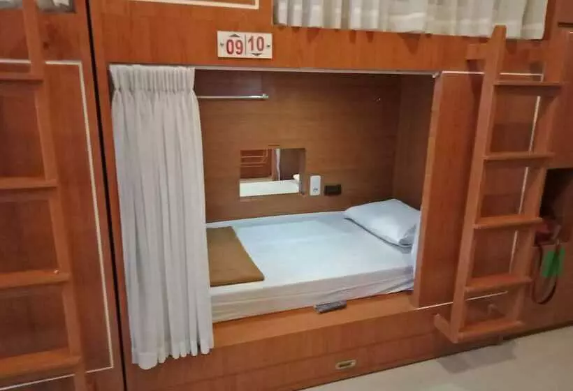 Bogor Cabin Inn   Hostel